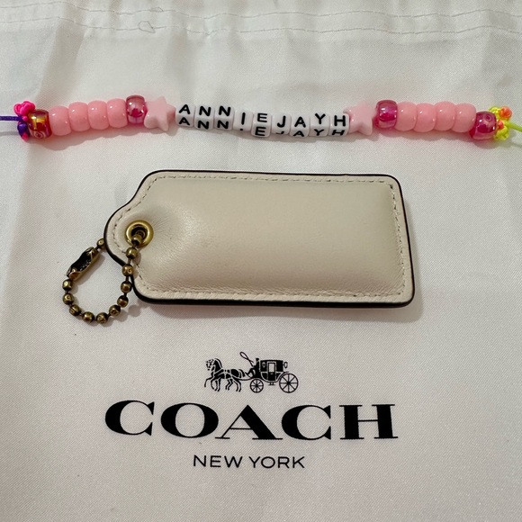 NEW w/o tags - Coach Pillow Puffy Large Leather Hangtag Tag - Chalk, Brass - Picture 5 of 6